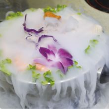 菏澤萬華餐飲管理公司 用心服務(wù)，打造餐飲供應(yīng)新標(biāo)桿